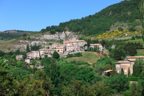 IMG_11051102_Ardèche (07) Aubignas, le village