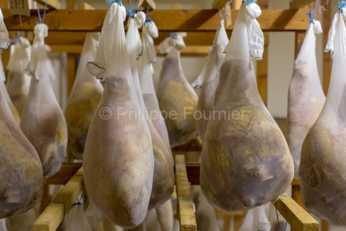 IMG_13010164_ardeche (07) cros de georand agroalimentaire claie