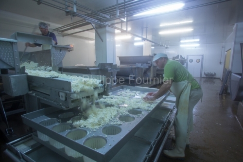 IMG_13024204_ARDECHE (07) COUCOURON FROMAGERIE DE COUCOURON LAIT