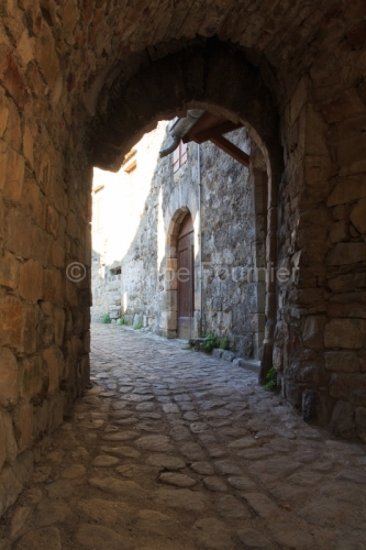 IMG_13046171_Ardeche (07) naves village de caractere ruelle