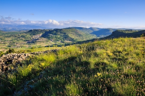 IMG_13057459_ardèche (07) mirabel panorama sur le massif du coi