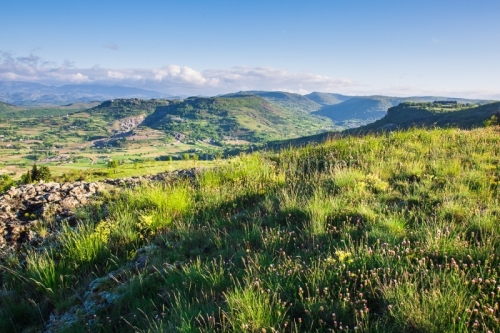 IMG_13057460_ardèche (07) mirabel panorama sur le massif du coi