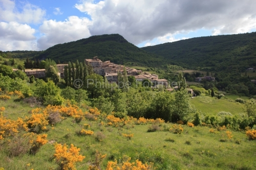 IMG_13057513_Ardèche (07) Aubignas, le village