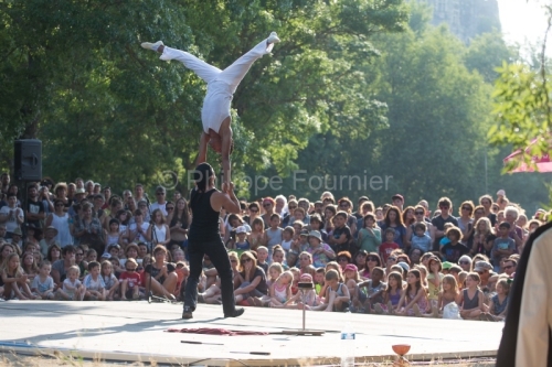 IMG_13071455_CIE EL NUCLEO FESTIVAL D'ALBA LA ROMAINE ARDECHE 07
