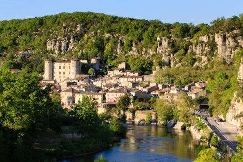 IMG_14041765_Ardeche (07) vogue les plus beaux village de france
