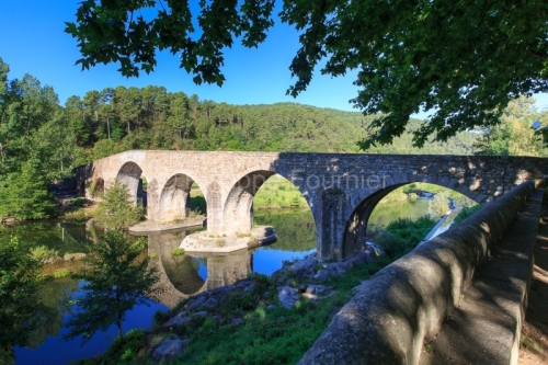 IMG_14077567_gard (30) saint jean du gard vieux pont riviere le