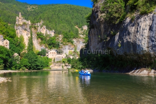 IMG_14077900_LOZERE (48) CASTELBOUC GORGES DU TARN LA RIVIèRE T