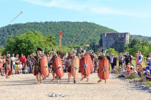 IMG_16053476_ARDECHE (07) ALBA LA ROMAINE LEGIONNAIRE ROMAIN NUI