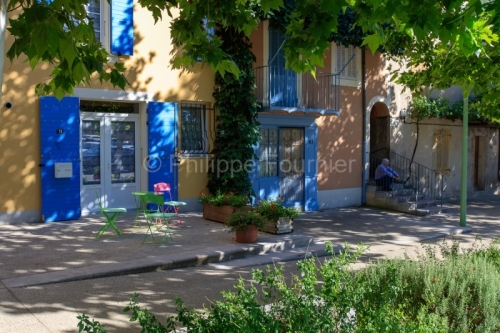 IMG_16076553_DROME (26) NYONS, Habitat Traditionnel