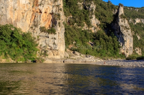 IMG_16076699_Ardèche (07) vallon pont d'arc réserve naturelle