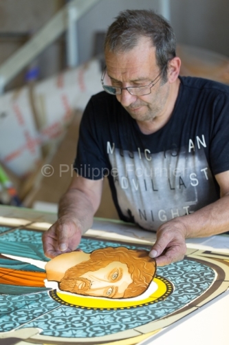 IMG_16089252_ARDECHE (07) AUBENAS METIER D'ART ANNET PERRIN VITR