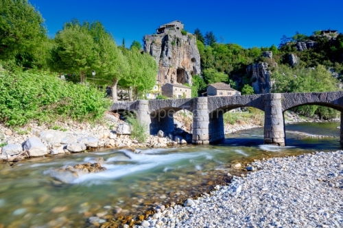 IMG_17041900_Ardèche (07) labeaume village de caractère pont e