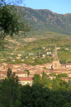 IMG_17074598_Ardèche (07) les vans clocher de l'église, le vil