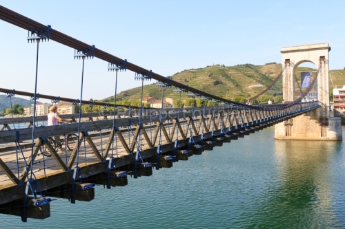 IMG_17086036_ardeche (07) tain l'hermitage passerelle marc segui