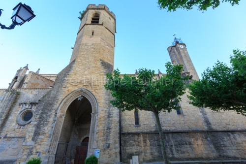 IMG_18067741_HERAULT (34)  CLERMONT L'HéRAULT LE VILLAGE COLLé