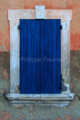 IMG_18068513_VAUCLUSE (84)  BONNIEUX FAçADE DE MAISON DE VILLAG