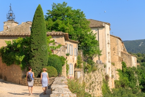 IMG_18068972_VAUCLUSE (84)  MéNERBES LE VILLAGE RUE DE L'éGLIS