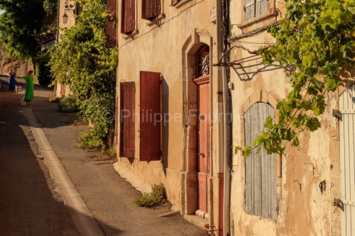 IMG_18069050_VAUCLUSE (84)  MéNERBES VILLAGE PERCHé FAçADE DE