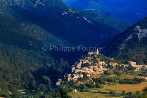 IMG_18071649_DROME (26)  REILHANETTE PARC NATUREL RéGIONAL DES