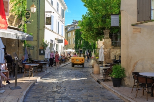 IMG_18072257_VAUCLUSE (84)  LOURMARIN FAçADE DE MAISON DE VILLA