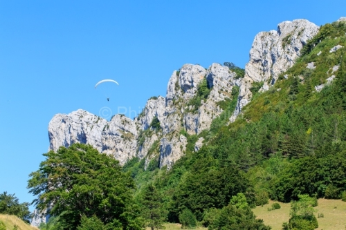 IMG_1908261286_drôme (26) parc naturel régional du vercors roc