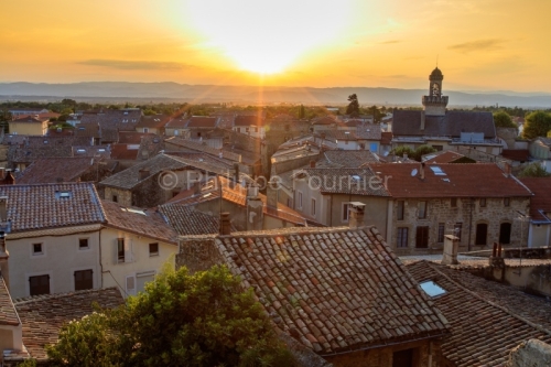 IMG_1908261615_drôme (26) chabeuil soleil couchant sur le villa