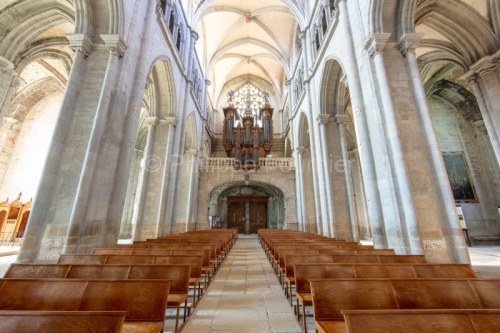 IMG_1909041374_ISèRE (38)  SAINT ANTOINE L'ABBAYE PLUS BEAUX VI