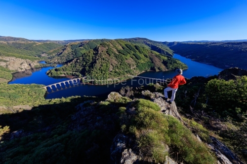 IMG_1906301251_Lozère (48)  Villefort Lac de Villefort panorama