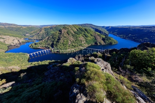 IMG_1906301314_Lozère (48)  Villefort Lac de Villefort panorama