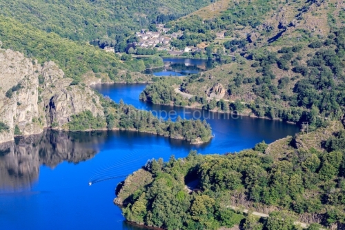 IMG_1906301375_Lozère (48)  Villefort Lac de Villefort panorama