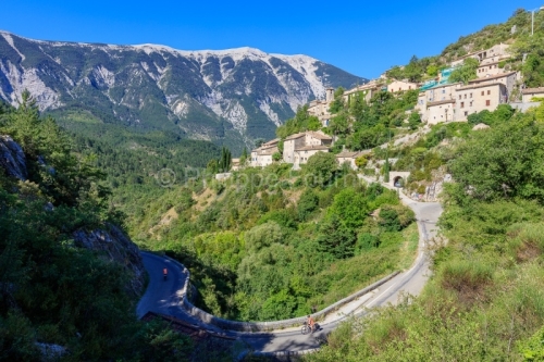 IMG_1907092572_Vaucluse (84)  Brantes Villages perchés, cycloto