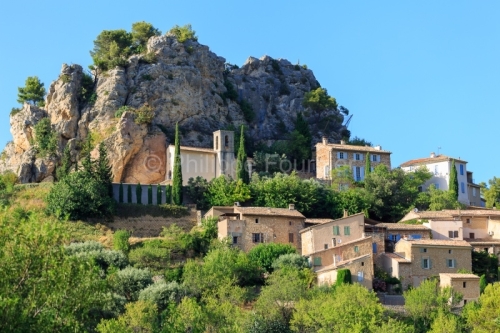 IMG_1907092787_Vaucluse (84)  La Roque Alric Pays des Dentelles