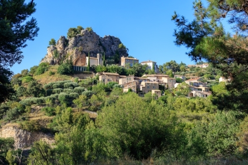 IMG_1907092793_Vaucluse (84)  La Roque Alric Pays des Dentelles