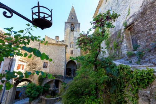 IMG_1907092697_Vaucluse (84)  Crestet Villages perchés fontaine