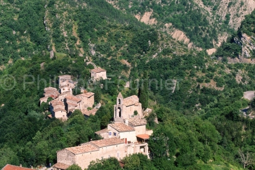 IMG_261357_drome (26)  saint benoit en diois vallee de la roanne