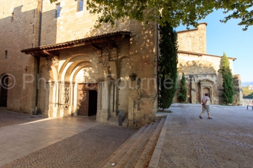 IMG_1908261520_DRôME (26)  ROMANS SUR ISèRE COLLéGIALE SAINT