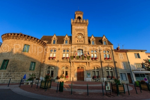 IMG_1908261610_DRôME (26)  CHABEUIL HOTEL DE VILLE éDIFIéE EN