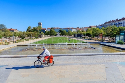 IMG_1909041313_Drôme (26)  Valence Ville et Village esplanade d