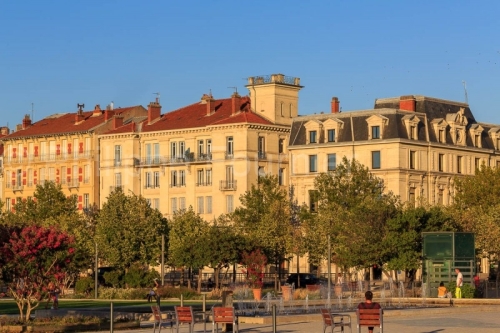 IMG_1909041599_Drôme (26)  Valence Ville et Village esplanade d