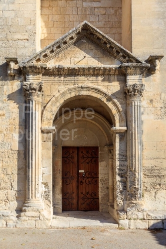 IMG_1909195127_Drôme (26)  Saint Restitut Patrimoine Portail de