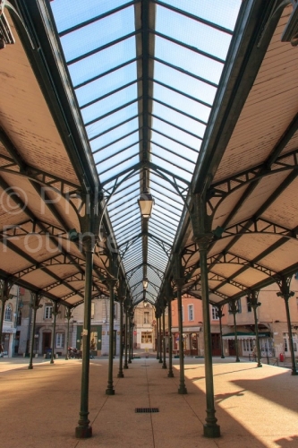 IMG_28312_MARCHE_COUVERT_PLACE_SAINT_JEAN_VALENCE_DROME.CR2