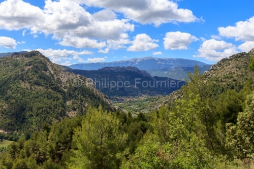 IMG_16076354_drome (26) buis les baronnies paysage drôme proven