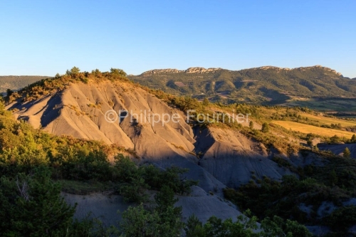 IMG_1907051721_Drôme (26)  Le Poët Sigillat Parc Naturel Régi
