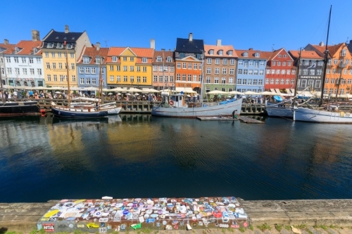 IMG_2507190116_Danemark Hovedstaden Copenhague port coloré de N