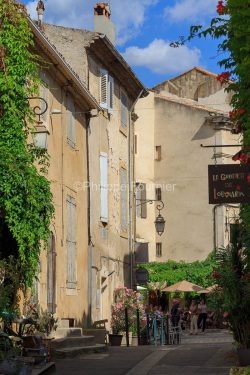 IMG_18068232_VAUCLUSE (84)  LOURMARIN FAçADE DE MAISON DE VILLA