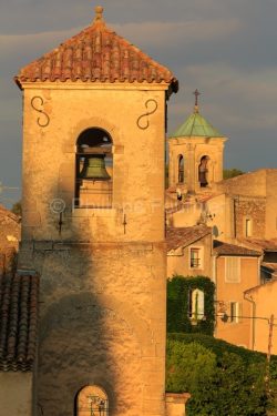 IMG_18068424_VAUCLUSE (84)  LOURMARIN LE VILLAGE LES CLOCHERS LE