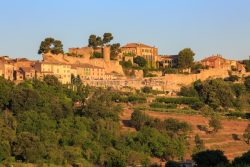 IMG_18068547_VAUCLUSE (84)  MéNERBES VILLAGE PERCHé VUE GéNé