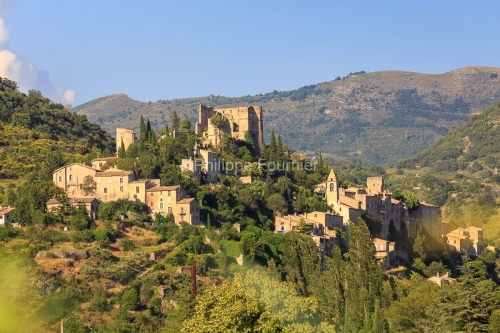 IMG_18071367_DROME (26)  MONTBRUN LES BAINS VILLAGE PARC NATUREL