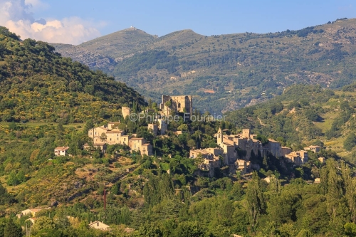 IMG_18071374_DROME (26)  MONTBRUN LES BAINS VILLAGE PARC NATUREL