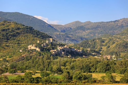 IMG_18071377_DROME (26)  MONTBRUN LES BAINS VILLAGE PARC NATUREL